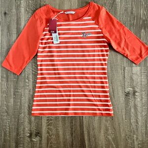 Detroit tigers 🐅 medium women’s 3/4 sleeve shirt  nwt